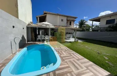 Mega maravilhosa casa em condomínio fechado com piscina privativa
