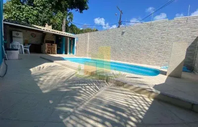 Maravilhosa casa com piscina privativa e área gourmet!!!