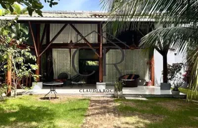 Mansão no condomínio busca vida, para quem busca conforto e tranquilidade!