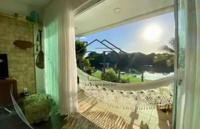 Excelente village em condomínio espetacular em buraquinho!