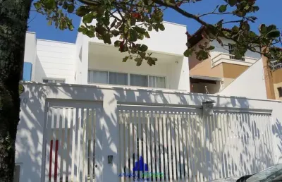 Casa com 4 quartos à venda em Caiobá, Matinhos 