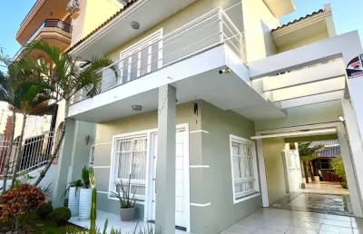 Casa com 3 quartos à venda na Rua Visconde de Pelotas, 2035, Nossa Senhora de Fátima, Santa Maria