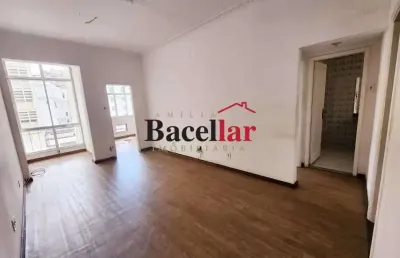 Apartamento com 2 quartos à venda na beco benjamin constant, glória, rio de janeiro, 77 m2 por r$ 589.999