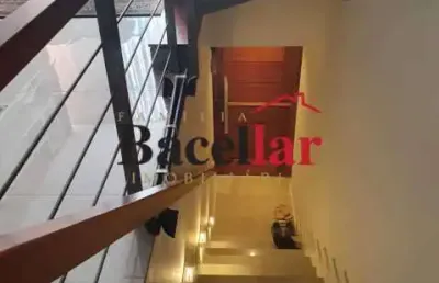 Casa em condomínio fechado com 3 quartos à venda na avenida princesa isabel, copacabana, rio de janeiro, 180 m2 por r$ 1.800.000