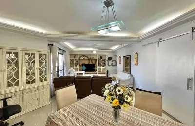 Apartamento à venda na pitangueiras no guarujá | qvista inteligência imobiliário