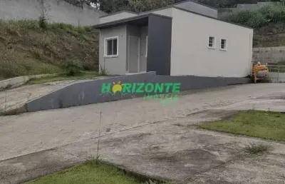 Casa à venda nova com 2 dormitórios  na pousada do vale são josé dos campos   sp