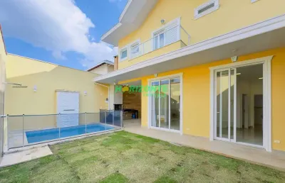 Casa para venda e locação, com  3 suítes com piscina com cascata e área gourmet no bairro urbanova