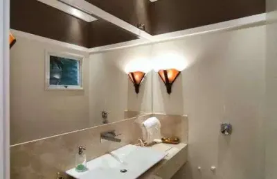 Uma casa á venda com 04 dormitórios no condomínio residencial green palm, são jose do rio preto s/p.