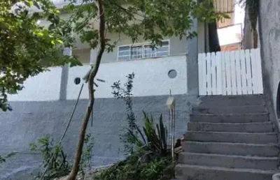 Casa para venda em são gonçalo, jardim alcântara, 2 dormitórios, 2 suítes, 3 banheiros, 2 vagas