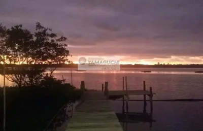 Chácara/rancho ideal para quem gosta de pescar e curtir a natureza com fundos para o mar pequeno/rio ribeira de iguape