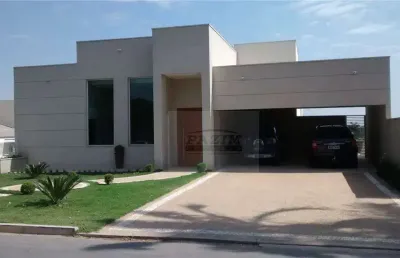 Casa à venda, condomínio estância marambaia, vinhedo.