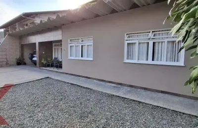 Casa com 3 quartos à venda no garcia, blumenau  por r$ 468.000