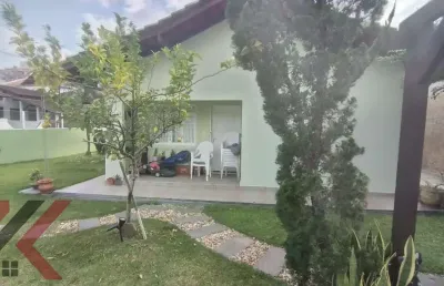 Casa com 4 quartos para alugar no velha, blumenau , 190 m2 por r$ 6.000