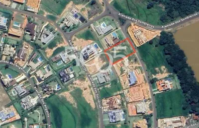 Excelente terreno à venda no condomínio terras de são josé ii com 2138m2, com leve aclive, em ótima localização.
