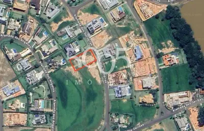 Excelente terreno à venda no condomínio terras de são josé ii com 2008m2, com leve aclive, em ótima localização.
