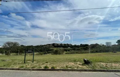 Oportunidade de terreno à venda para fazer seu projeto de sonho em área de 1014m² e muito bem localizado no condomínio.