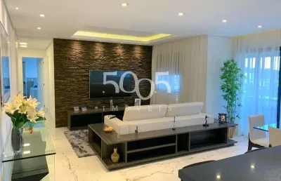 Lindo apartamento mobiliado à venda no edifício city parque com 130m2. com sala 2 ambientes, varanda gourmet com vista para a serra, 2 suítes