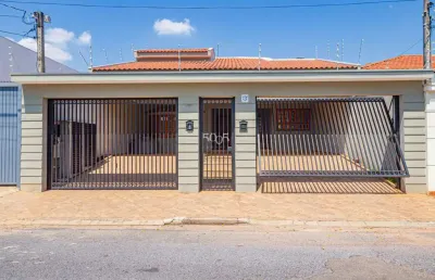 Casa à venda no bairro presidente médici em itu, com 275m² de área construída em um terreno de 400m²