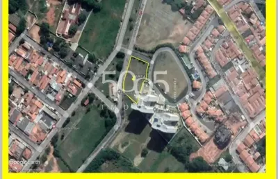 Terreno amplo, bem localizado em corredor comercial,  frente para 3 ruas, bairro padre bento, itu