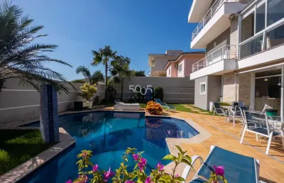 Casa sobrado em condomínio à venda no condomínio jardim theodora, 4 suítes, 425m² de área construída e 602m² de área total