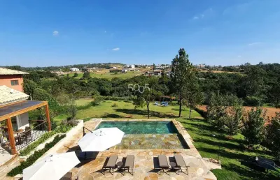 Descubra a verdadeira definição de luxo e tranquilidade nesta deslumbrante casa de arquitetura toscana, localizada no terras de são josé ii