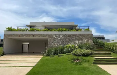 Imóvel à venda no condomínio villas do golf, com 362m² de área construída e 500m² de terreno.
