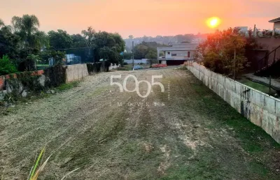 Terreno à venda no cond. village castelo com 1300m²