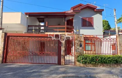 Casa à venda no jardim paraiso i, com 249 m² e três dormitórios