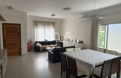 Casa à venda no cond. portal de itu ii, com quatro suítes e 250m² de área construída
