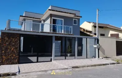 Casa com 3 quartos à venda no Perequê, Matinhos 
