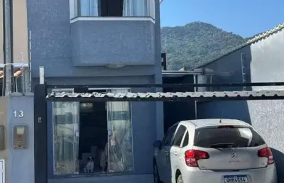 Casa com 2 quartos à venda na Rua Rio Iporã, Rio Pequeno, Camboriú