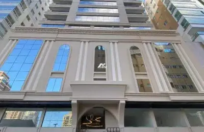 Apartamento com 3 quartos à venda na Rua 306, Meia Praia, Itapema