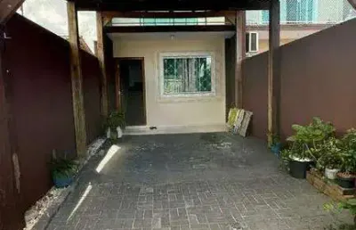 Casa com 3 quartos à venda na Rua Luanda, Areias, Camboriú