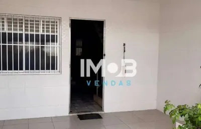 Casa com 2 quartos à venda na Avenida Vereador Manoel Antunes, 63, Braga, Cabo Frio