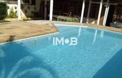 Casa com 7 quartos para alugar na Rua Comandante Resende Rocha, 329, Balneário das Conchas, São Pedro da Aldeia
