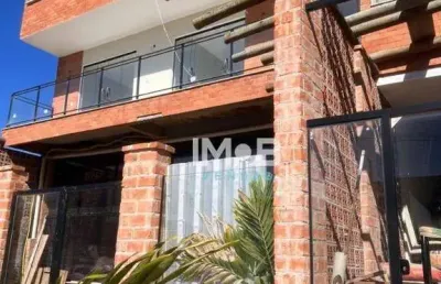 Apartamento com 2 dormitórios para alugar, 85 m² por r$ 3.500,00/mês - vila sao pedro - são pedro da aldeia/rj