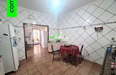 Casa com 2 quartos à venda no Jardim Aeroporto III, Franca 