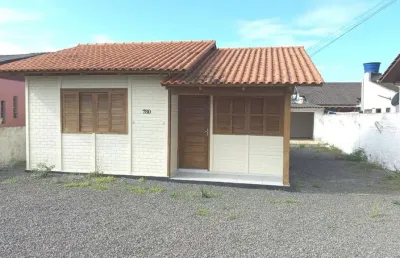 Ótima oportunidade casa  à venda em balneário arroio do silva 