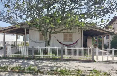 Ótima oportunidade casa  à venda em balneário arroio do silva 