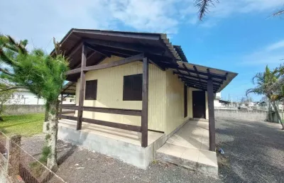 Ótima oportunidade casa  à venda em balneário arroio do silva 