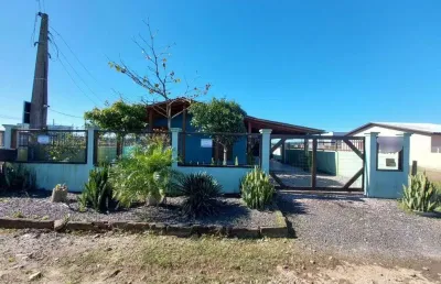 Ótima oportunidade casa  à venda em balneário arroio do silva 