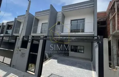 Casa com 3 quartos à venda na Rua Capinzal, Saguaçu, Joinville