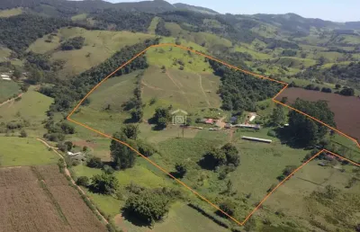 Fazenda à venda na Zona Rural Barreiro 2, 997, Barreiro, Caldas