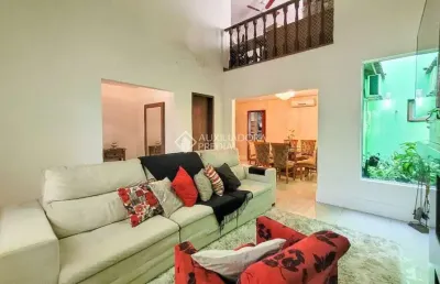 Casa com 4 quartos à venda na rua antônio manoel da rosa, 39, jardim itu sabará, porto alegre, 279 m2 por r$ 1.400.000