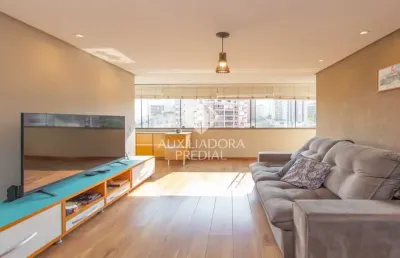 Apartamento com 3 quartos à venda na rua machado de assis, 855, jardim botânico, porto alegre, 95 m2 por r$ 980.000