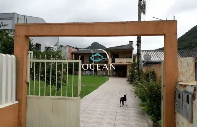 Casa com 3 quartos à venda no Tabuleiro, Matinhos 