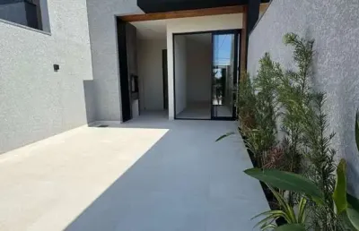 Casa com 3 quartos à venda na avenida praia grande, 517, praia grande, matinhos, 74 m2 por r$ 720.000