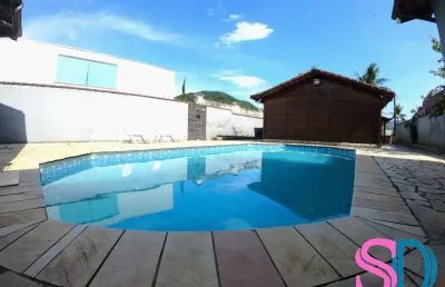 Casa com 4 quartos e piscina, em loteamento fechado, para venda ou locação definitiva, ubatuba - sp