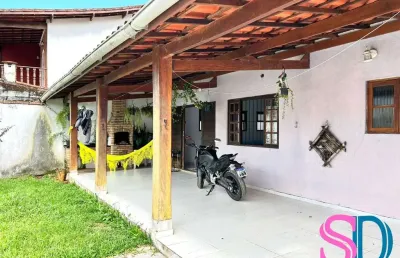 Ótima casa para venda, a 300 m da praia do lázaro, em ubatuba - sp