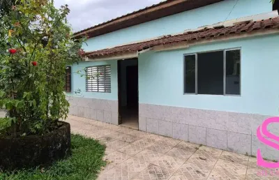Casa com 02 dormitórios, para venda, no bairro do sertão da quina, ubatuba - sp